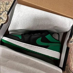 JORDAN 1 LOW 5Y/6.5W